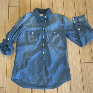 J.Crew The Perfect Shirt Denim Women’s Size XXS Long Sleeve Button Up